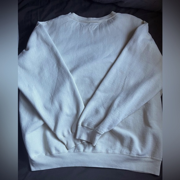 A vintage Massimo Dutti cream and green crewneck - Picture 2 of 3